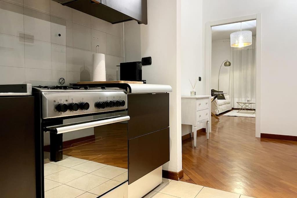 Amazing Flat With Terrace Apartment Milan Exterior photo